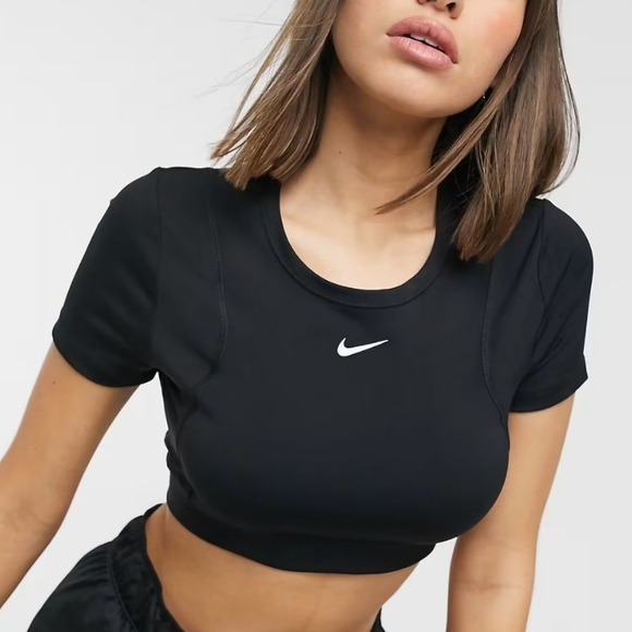 Nike Training Aeroadapt crop top in black S - Picture 8 of 9
